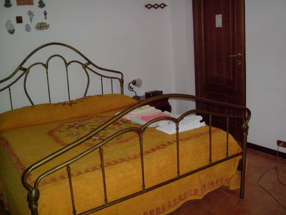 リッコ・デル・ゴルフォ・ディ・スペーツィア Cinque Terre Tra Il Filo Di Arianna Bed & Breakfast エクステリア 写真